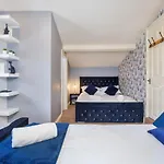 Дом отдыха The Gardens - Stunning Farmhouse Йорк