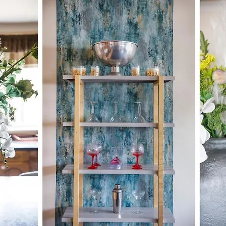 The Gardens - Stunning Farmhouse *