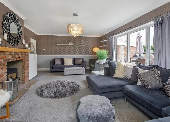 Holiday home The Gardens - Stunning Farmhouse York