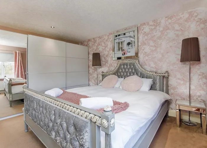 Holiday home The Gardens - Stunning Farmhouse York