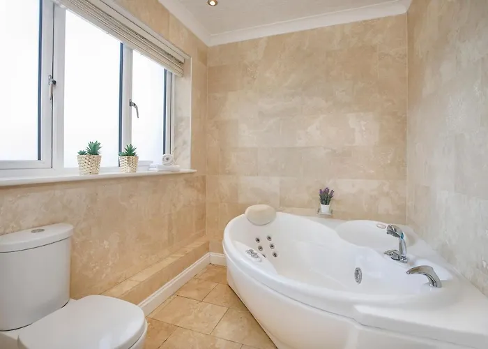 Holiday home The Gardens - Stunning Farmhouse