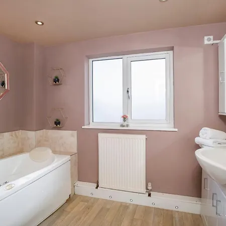 The Gardens - Stunning Farmhouse Σπίτι διακοπών *